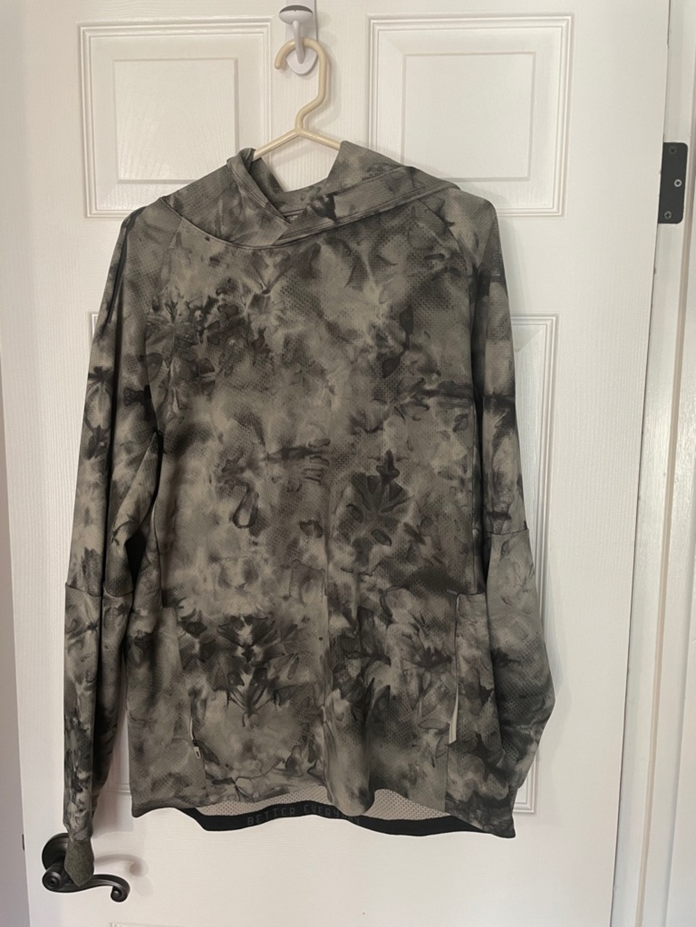 Lululemon Textured Tech Hoodie - Diamond Dye - Tan/Black